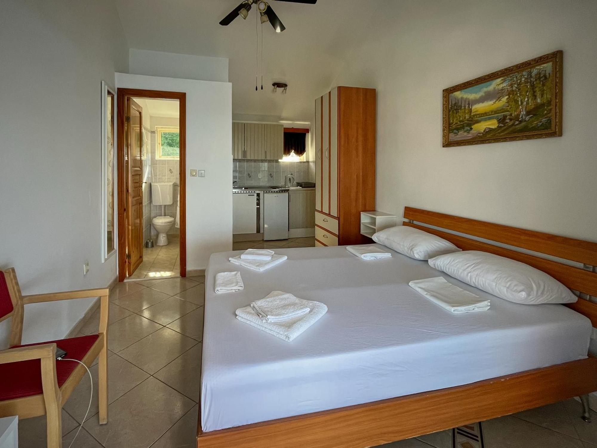 בודווה Apartments Nikvik מראה חיצוני תמונה